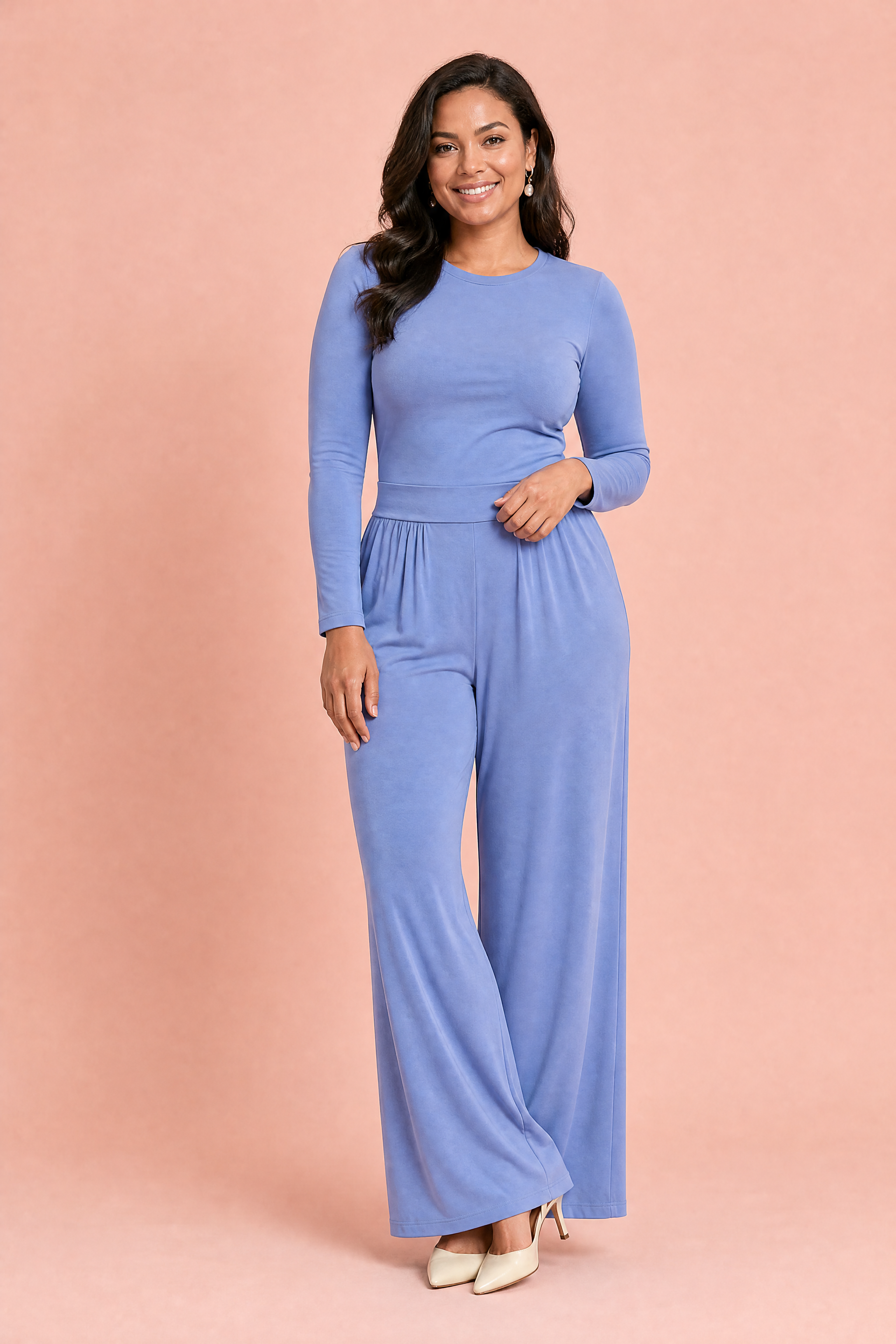 Ensemble bleu col rond taille marquée | Porté sur une autre silhouette | Lounelle Paris