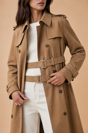 Trench long camel double ceinture | Vue rapprochée | Lounelle Paris
