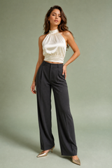 Ivory satin top med bar ryg
