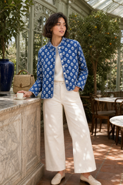 Veste matelassée imprimée col montant | Photo lifestyle | Lounelle Paris