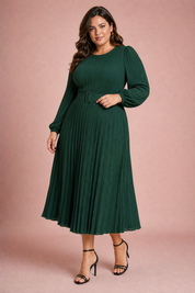 Robe longue plissée à manches bouffantes | Porté sur une silhouette plus ronde | Lounelle Paris