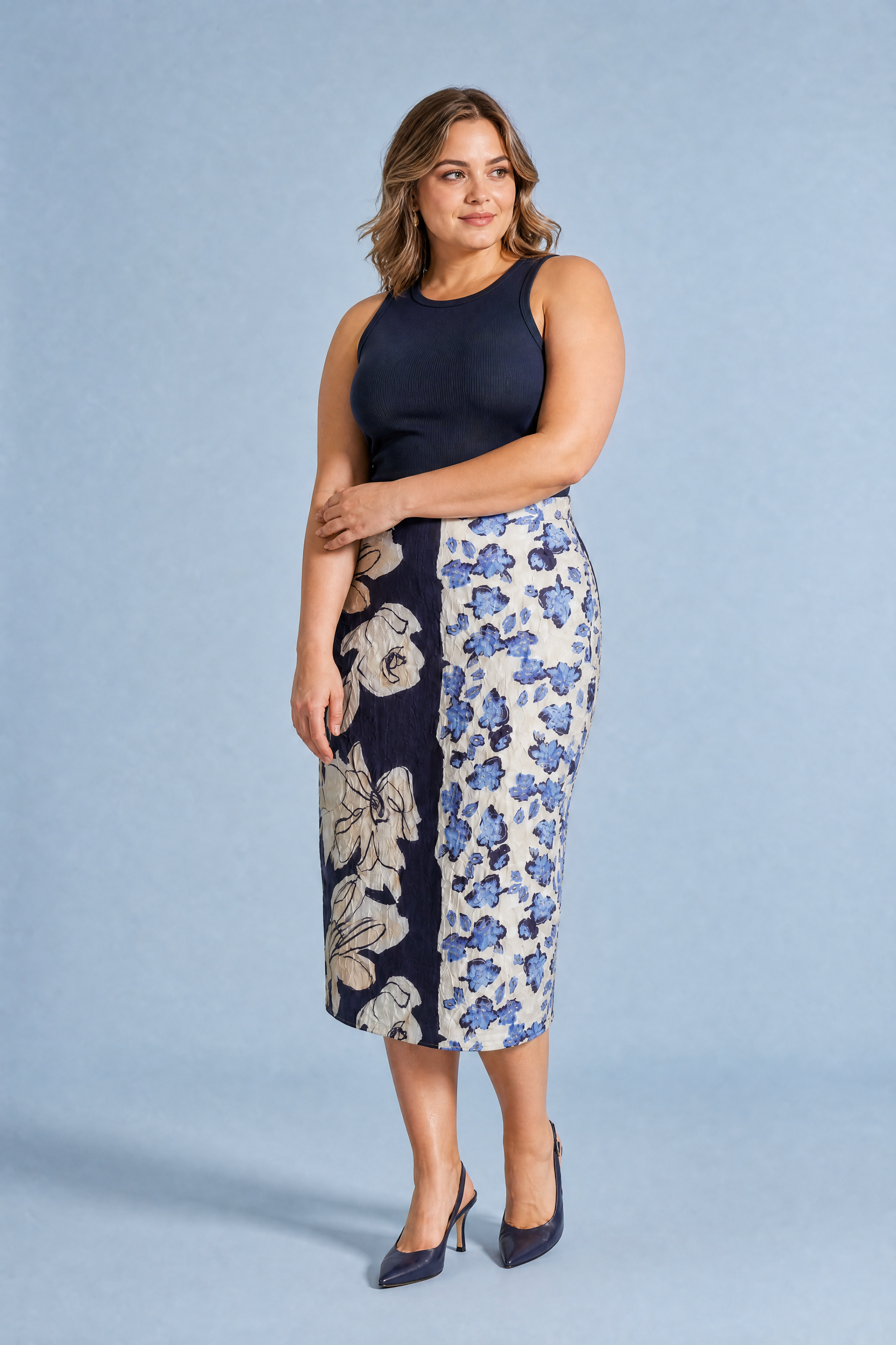 Jupe midi imprimée taille haute | Porté sur une silhouette plus ronde | Lounelle Paris