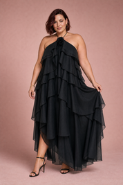 Robe longue dos nu à volants | Porté sur une silhouette plus ronde | Lounelle Paris