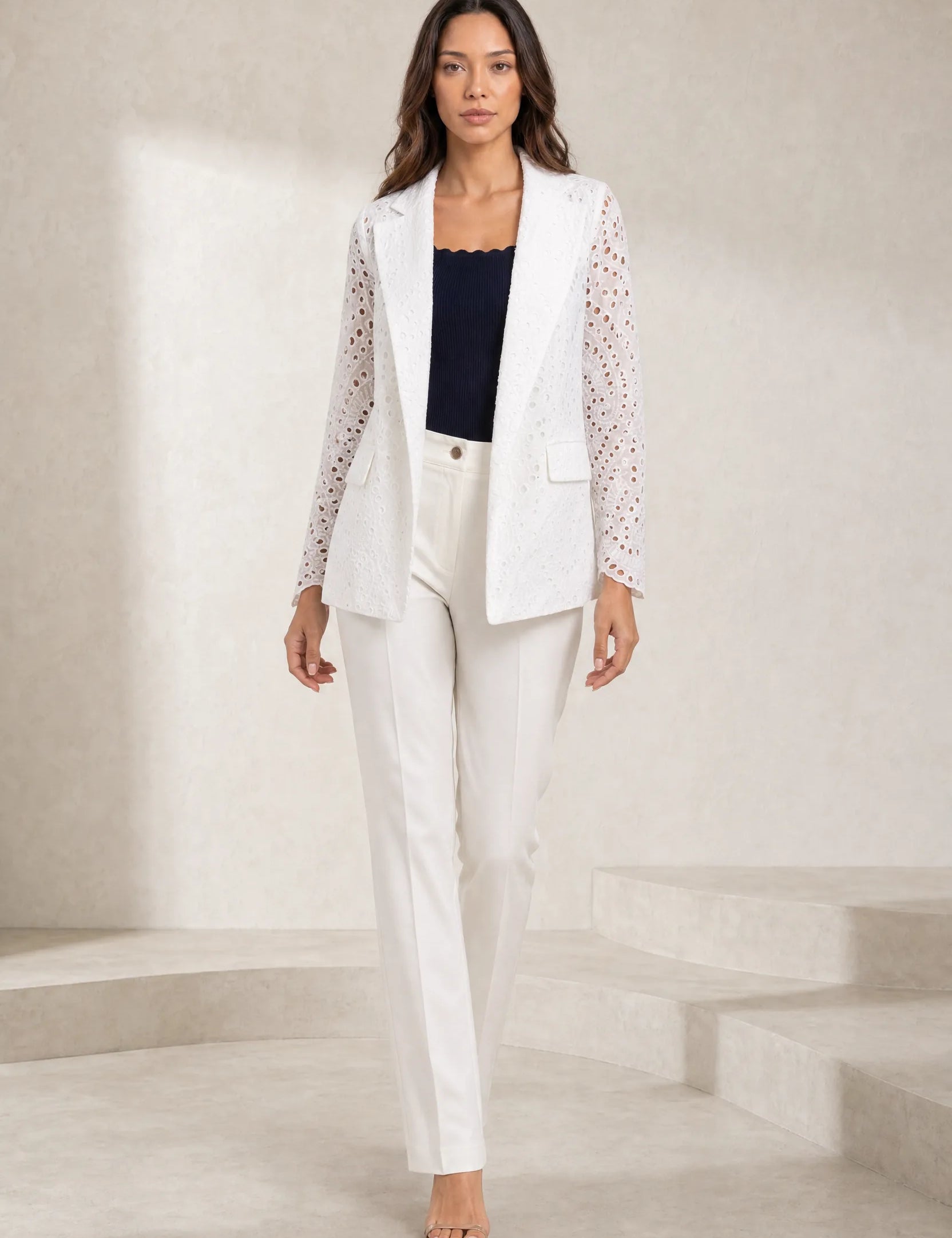 Blazer blanc ajouré mi-long | Lounelle Paris