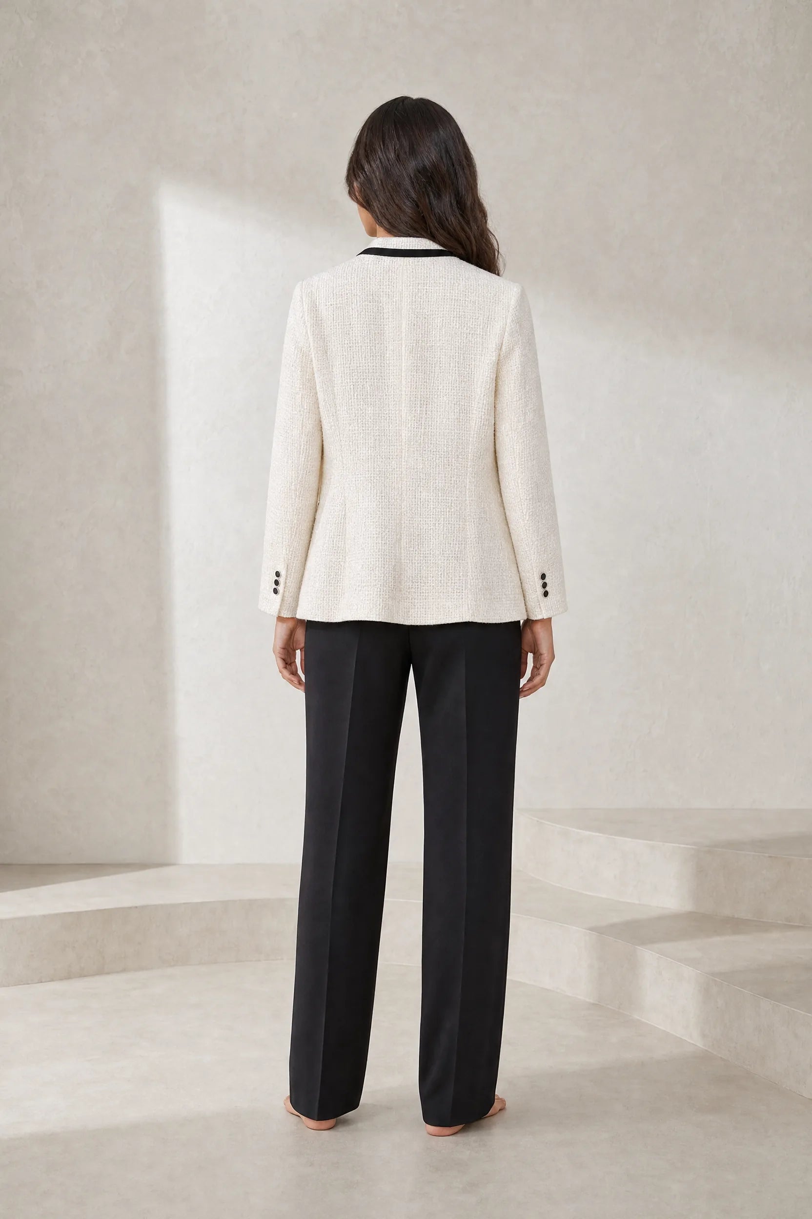 Blazer blanc tweed à contraste noir | Lounelle Paris