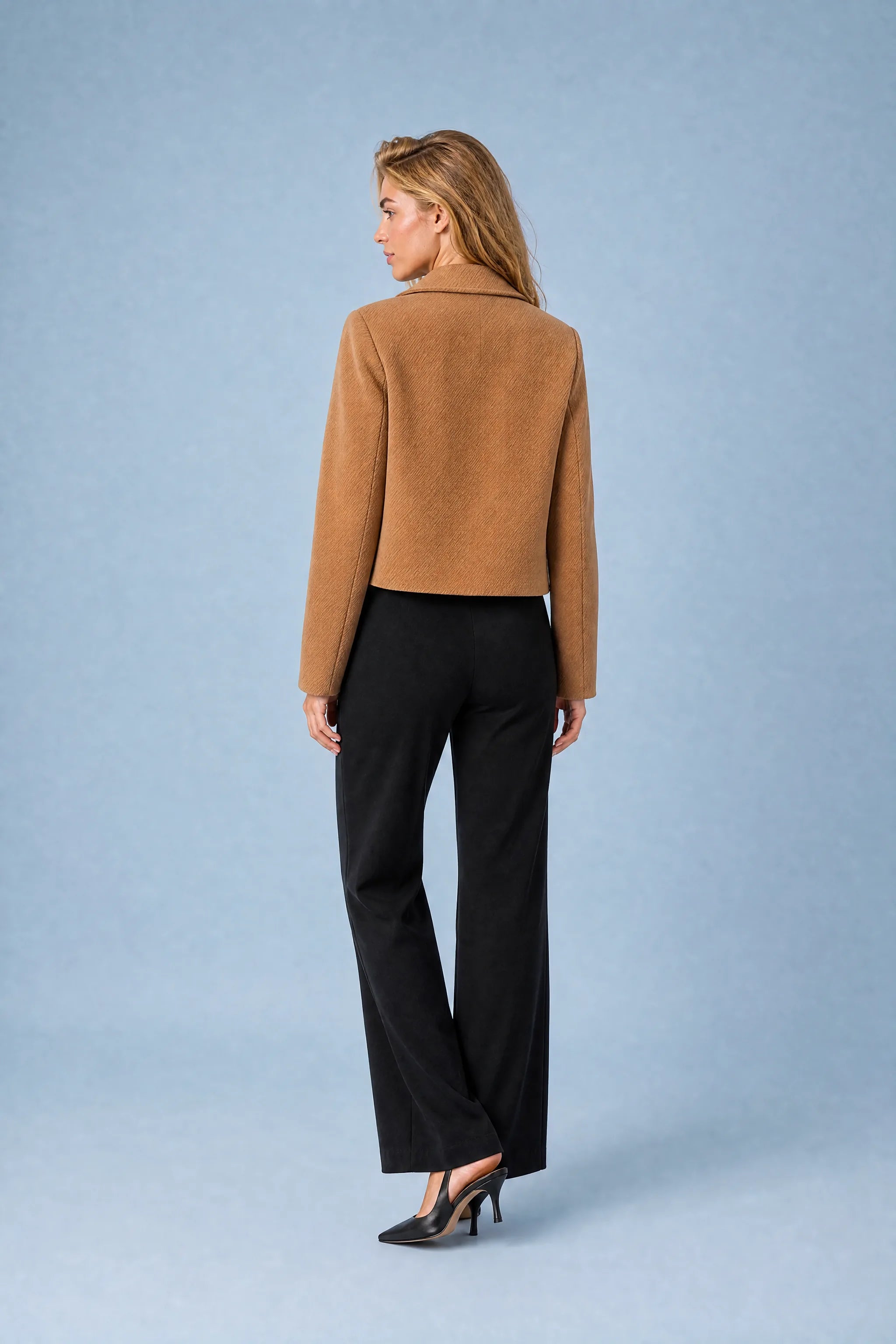 Blazer court ample à double boutonnage | Vue de dos | Lounelle Paris
