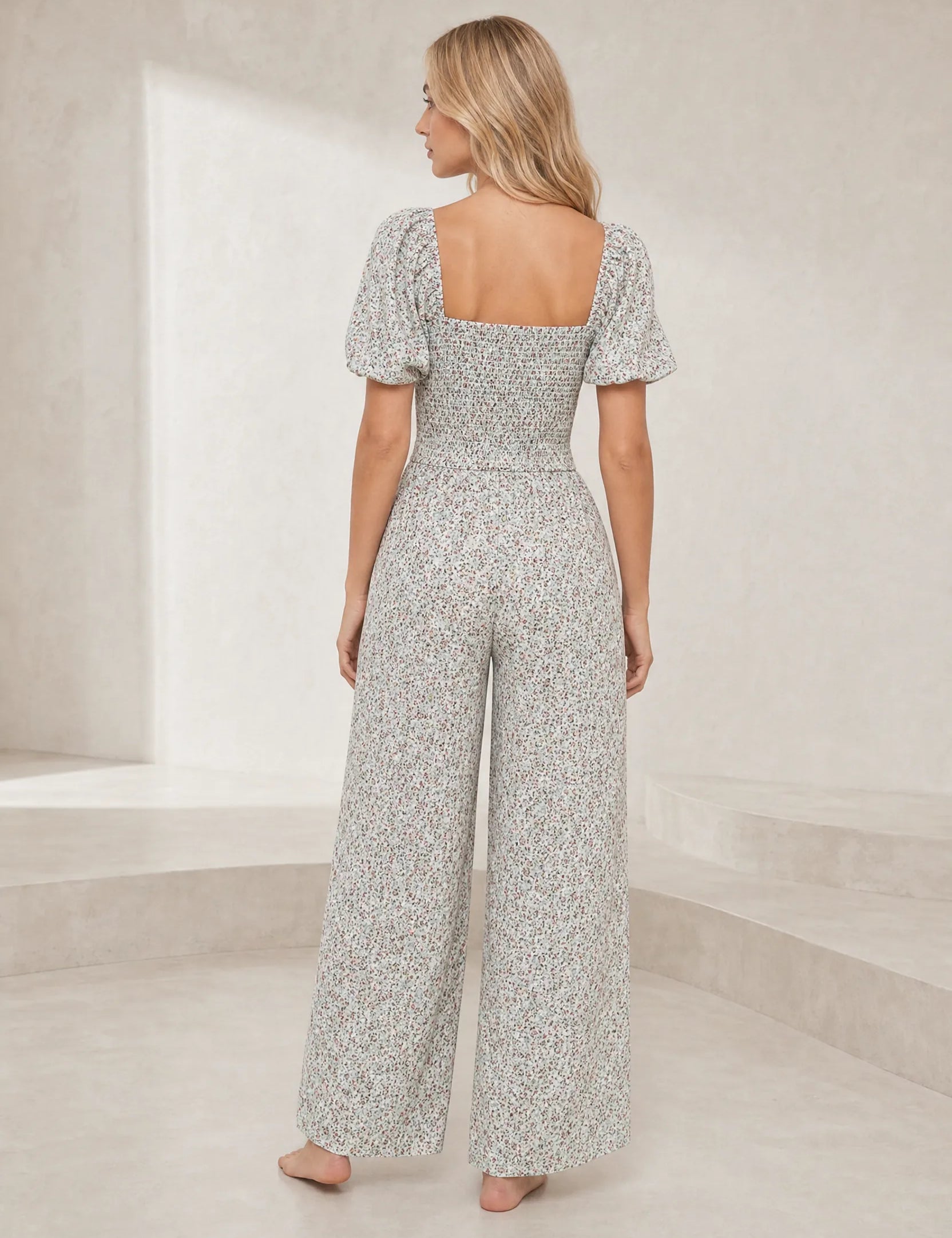 Combinaison fleurie encolure carrée | Lounelle Paris