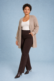 Gilet long beige manches bouffantes | Porté sur une autre silhouette | Lounelle Paris