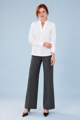 Flydende bluse med V-hals