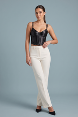 Satin-corset med snøret ryg