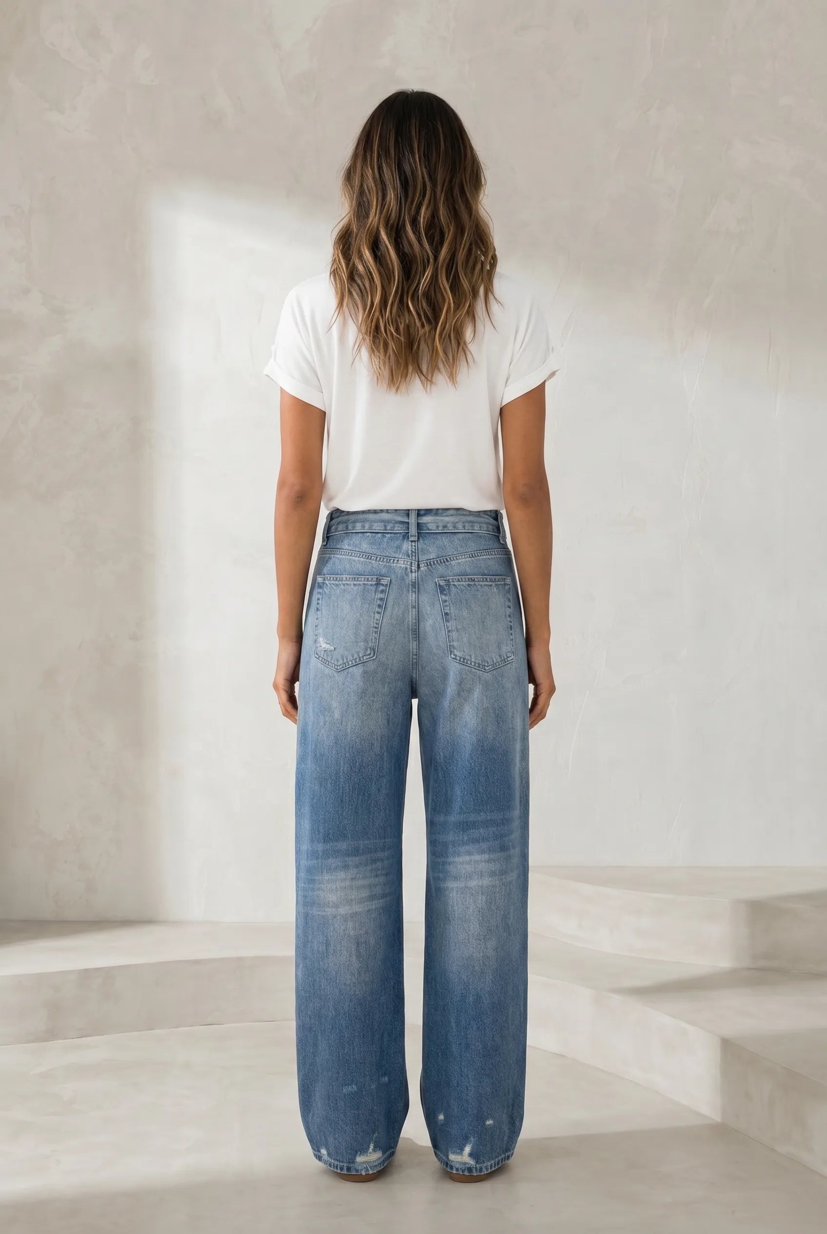 Jean bleu moyen jambe large taille repliée | Lounelle Paris
