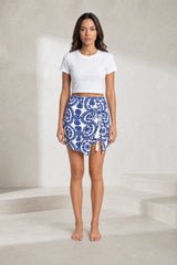 Jupe-short bleu taille haute asymétrique