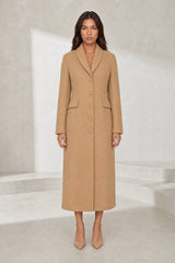 Manteau long cintré à col tailleur