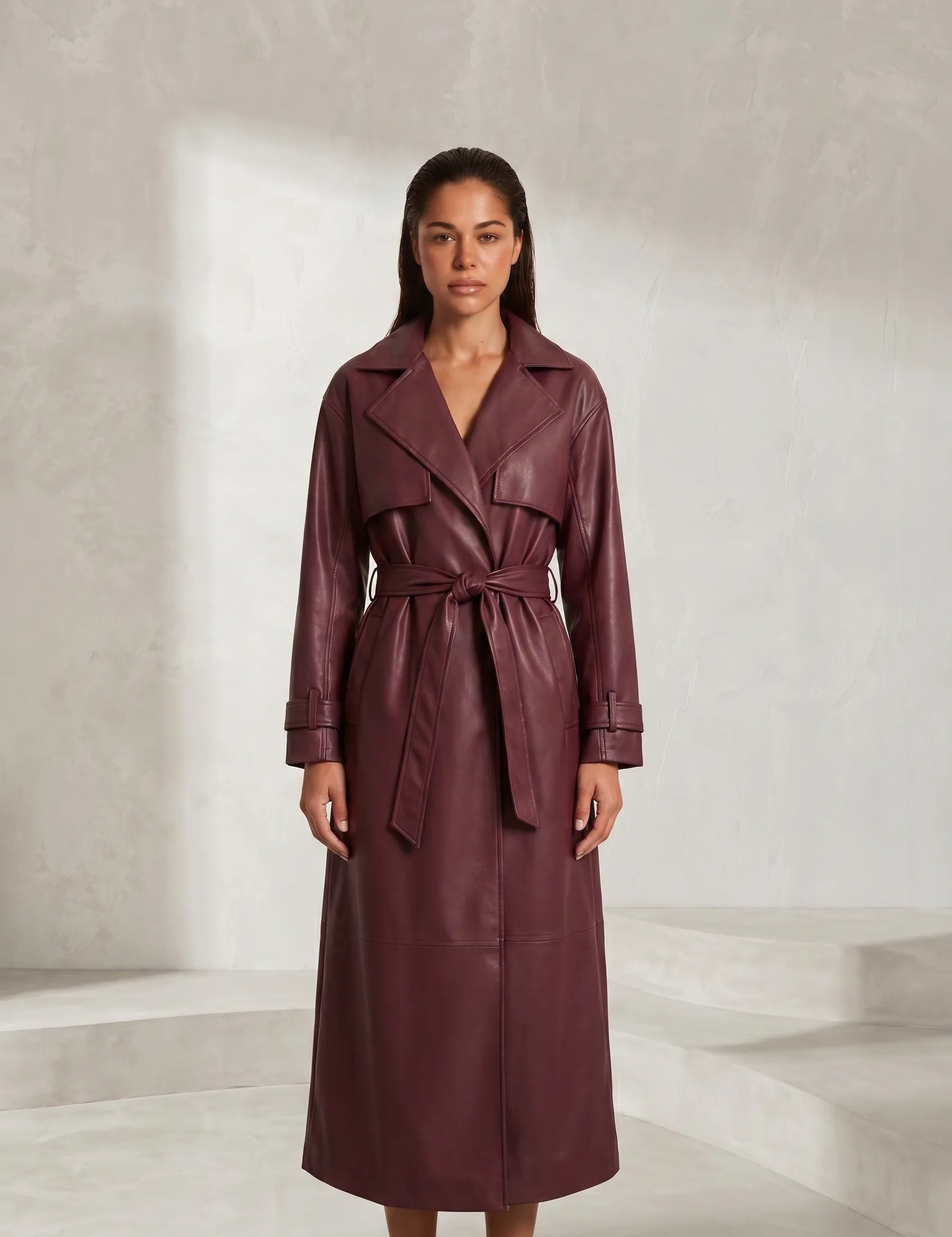 Manteau long effet cuir ceinturé | Lounelle Paris