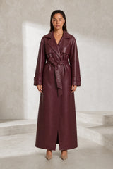 Manteau long effet cuir ceinturé