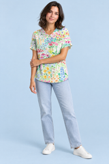 Hvid blomstret T-shirt med krave