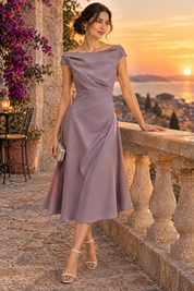 Robe trapèze violet jacinthe midi | Deuxième photo lifestyle | Lounelle Paris
