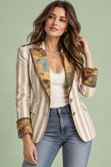 Figursyet blazer i offwhite med striber