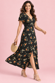 Robe noire évasée à col V | Vue en mouvement | Lounelle Paris