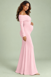 Robe longue de grossesse rose en résille froncée à col Bardot | Vue de dos | Lounelle Paris