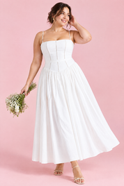 Robe longue blanche à corset | Porté sur une silhouette plus ronde | Lounelle Paris