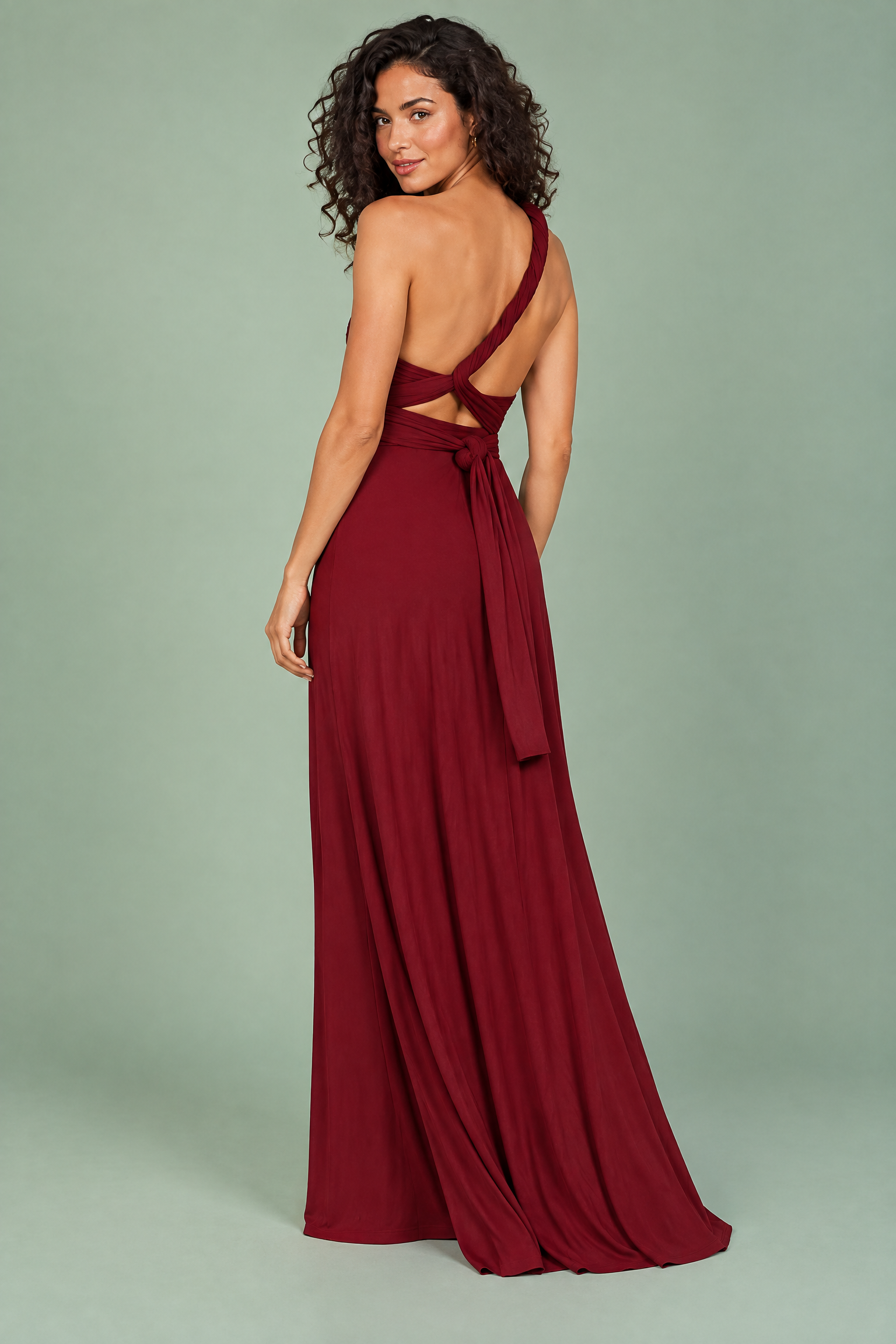 Robe longue portefeuille bordeaux à col américain avec détail doré | Vue de dos | Lounelle Paris