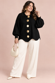 Cardigan oversize noir à col | Porté sur une silhouette plus ronde | Lounelle Paris