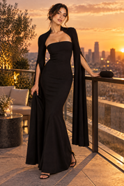 Robe longue noire moulante à encolure carrée | Deuxième photo lifestyle | Lounelle Paris