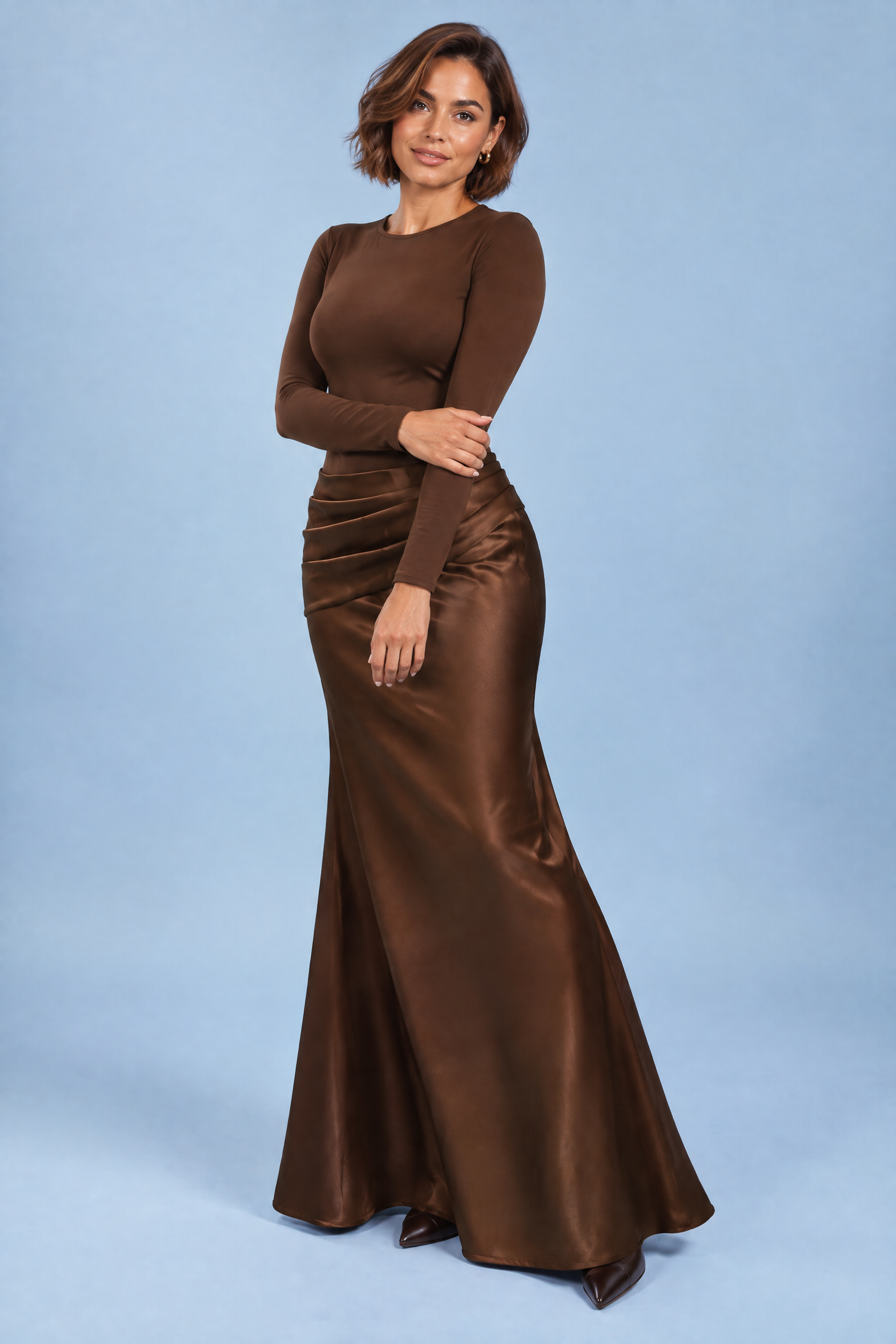 Robe longue froncée marron | Porté sur une autre silhouette | Lounelle Paris
