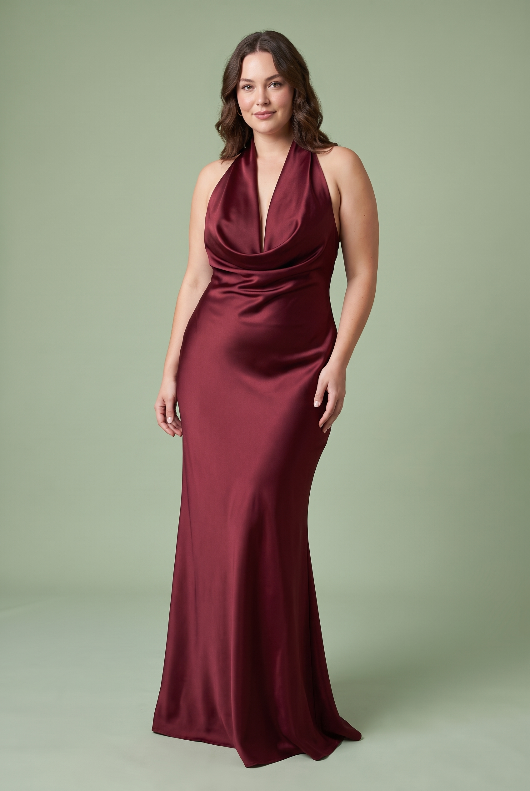 Robe longue sirène bordeaux dos nu à col bénitier | Porté sur une autre silhouette | Lounelle Paris