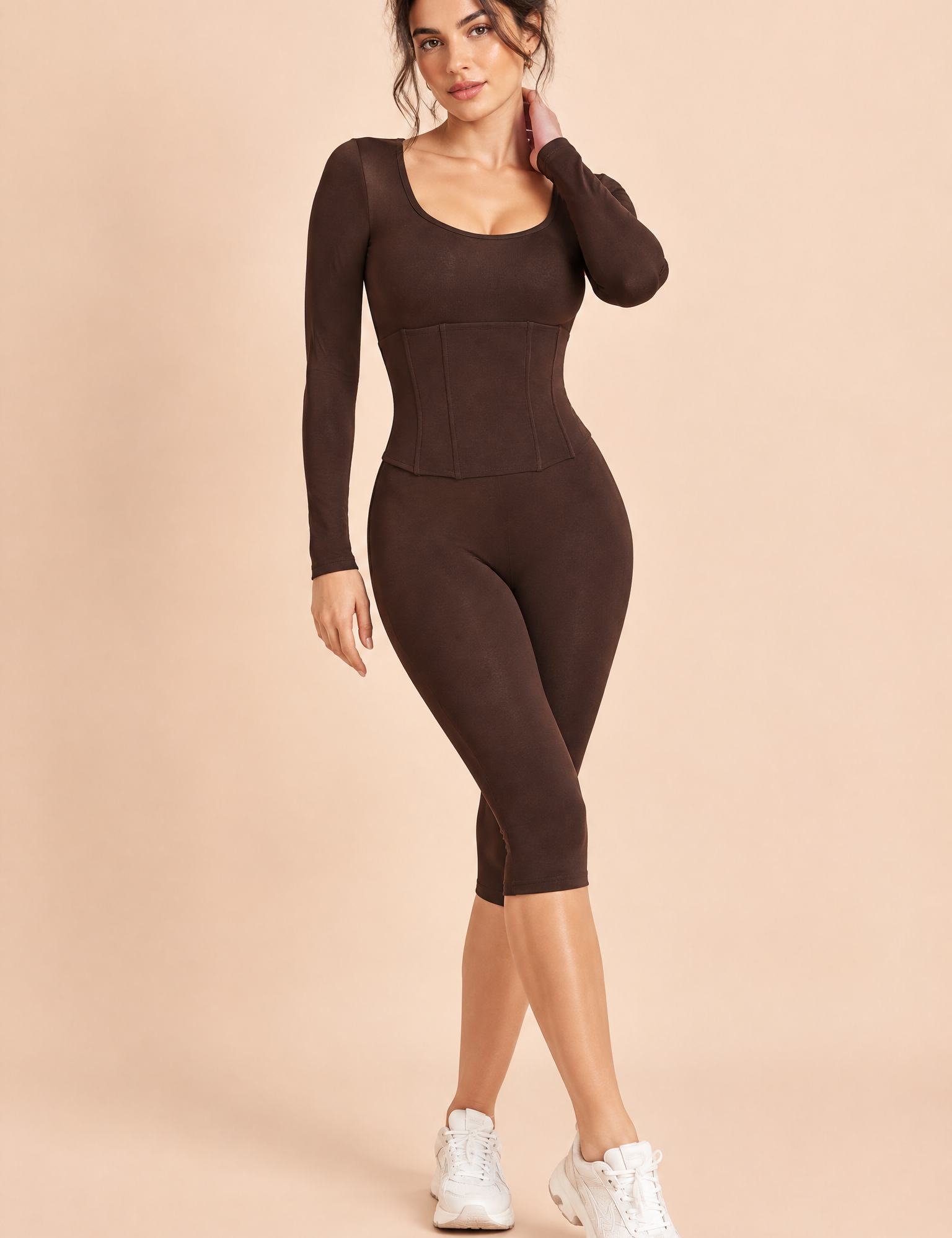 Combinaison-pantalon marron à décolleté rond et taille corset | Vue de face | Lounelle Paris