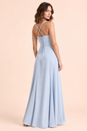 Robe longue bleu clair à fronces et décolleté cœur | Vue de dos | Lounelle Paris