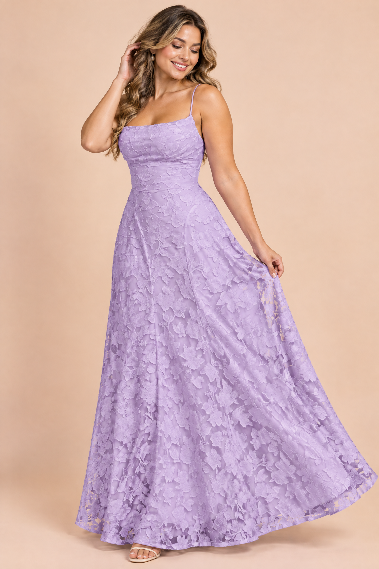 Robe longue fleurie lavande à col bénitier | Porté sur une autre silhouette | Lounelle Paris