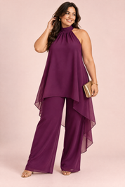 Ensemble pantalon violet en mousseline à col dos nu | Porté sur une silhouette plus ronde | Lounelle Paris