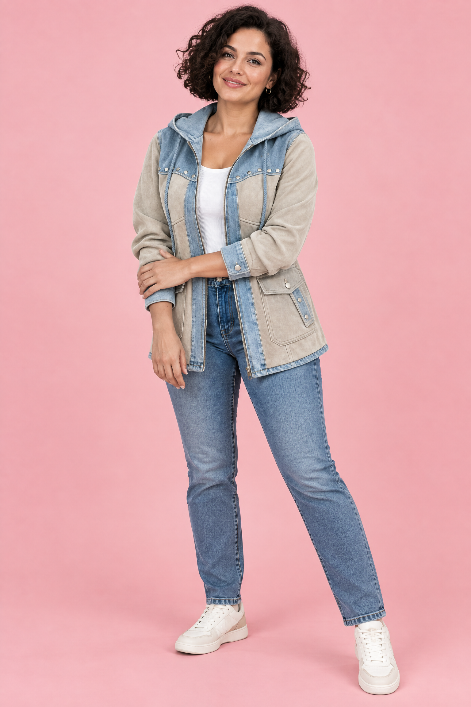 Veste à capuche beige à empiècements | Porté sur une autre silhouette | Lounelle Paris
