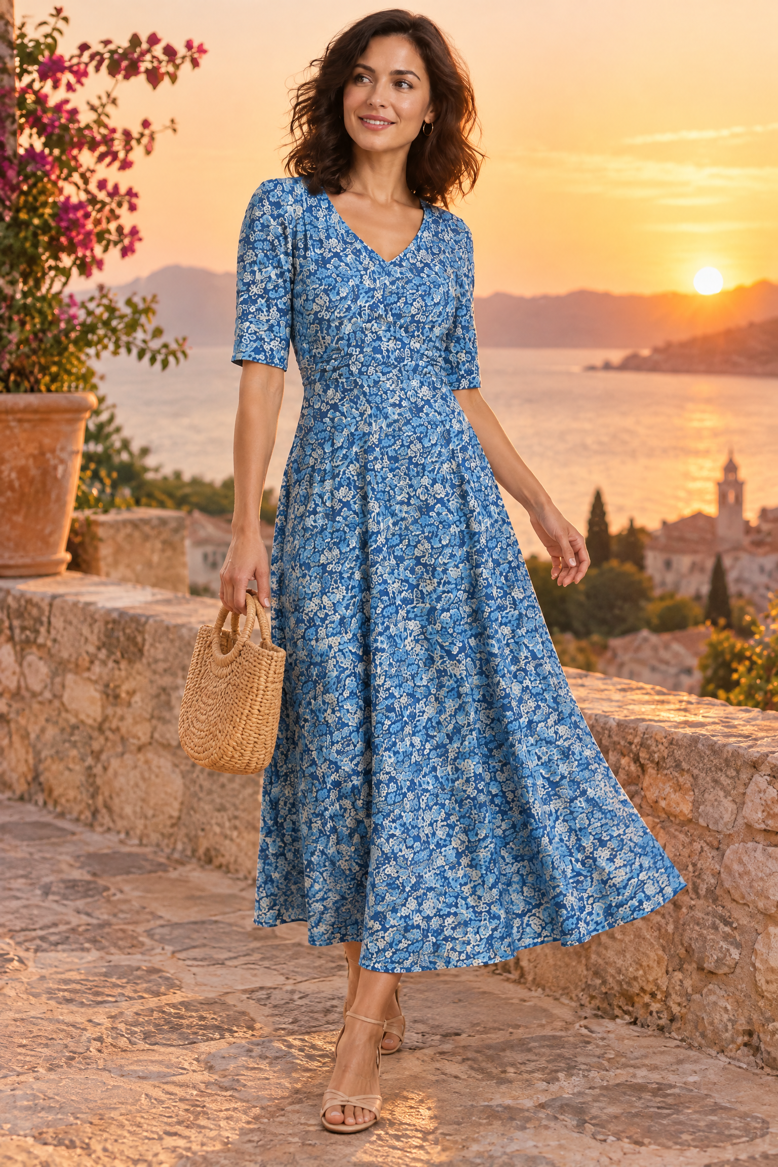 Robe longue bleue à col V | Deuxième photo lifestyle | Lounelle Paris