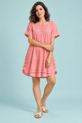 Oversized pink bluse med knapdetalje foran
