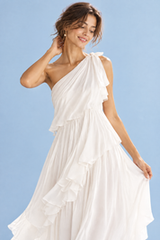 Robe blanche asymétrique à volants | Vue rapprochée | Lounelle Paris