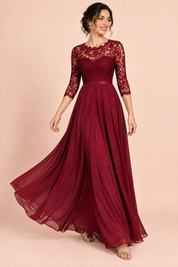Robe longue bordeaux à empiècement en dentelle | Vue en mouvement | Lounelle Paris