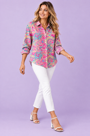 Chemise rose à imprimé floral | Vue en mouvement | Lounelle Paris
