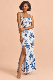Robe longue fleurie bleue à col carré | Vue de face | Lounelle Paris