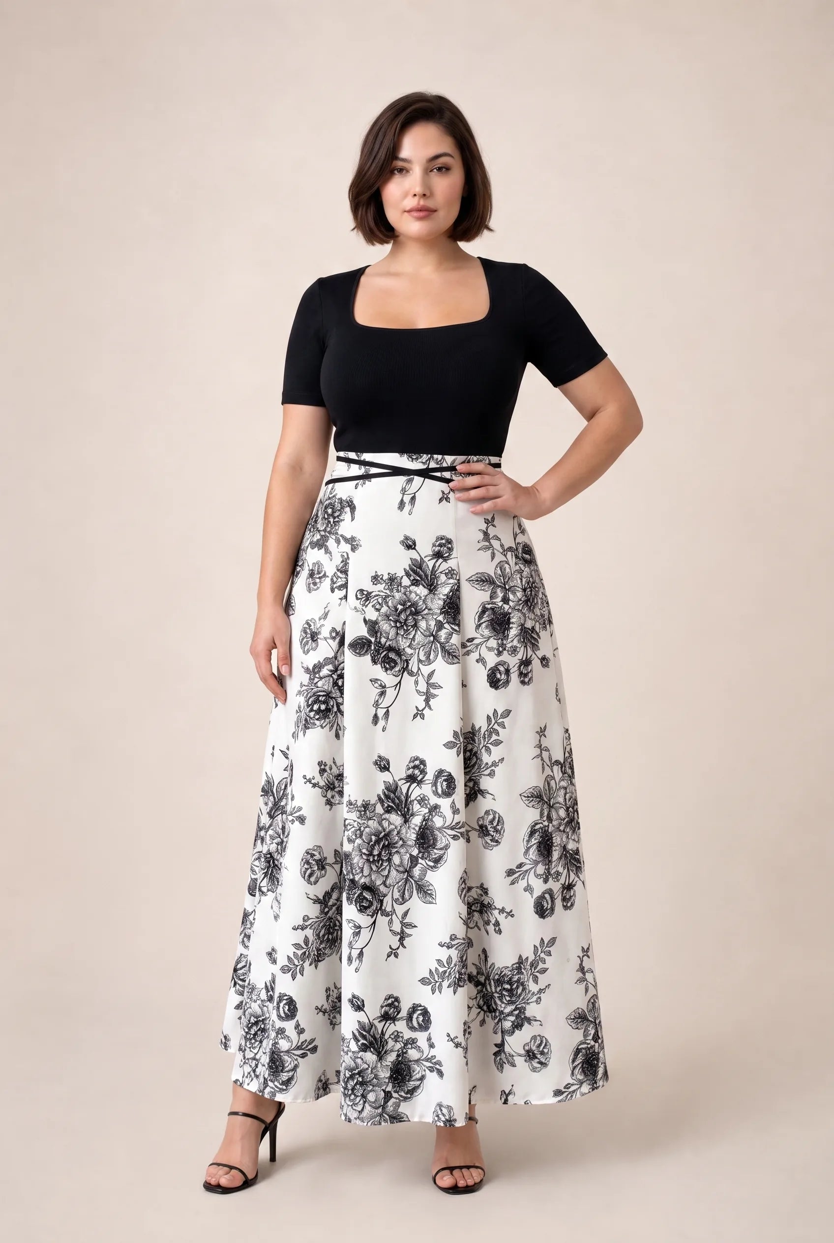 Robe longue bicolore col carré | Porté sur une autre silhouette | Lounelle Paris