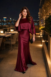 Robe longue satinée encolure bateau | Deuxième photo lifestyle | Lounelle Paris