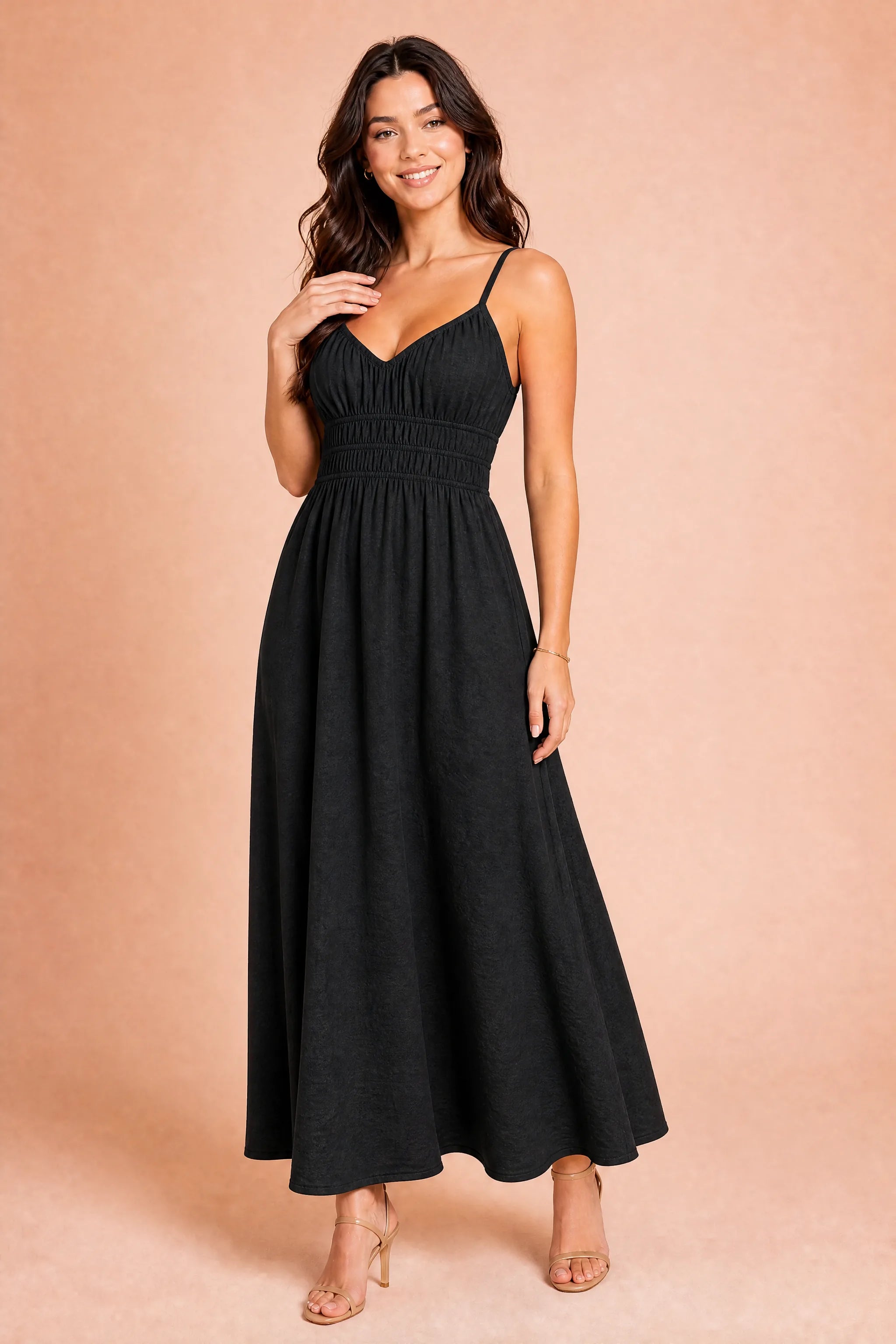 Robe longue smockée dos nu | Variante Noir | Lounelle Paris