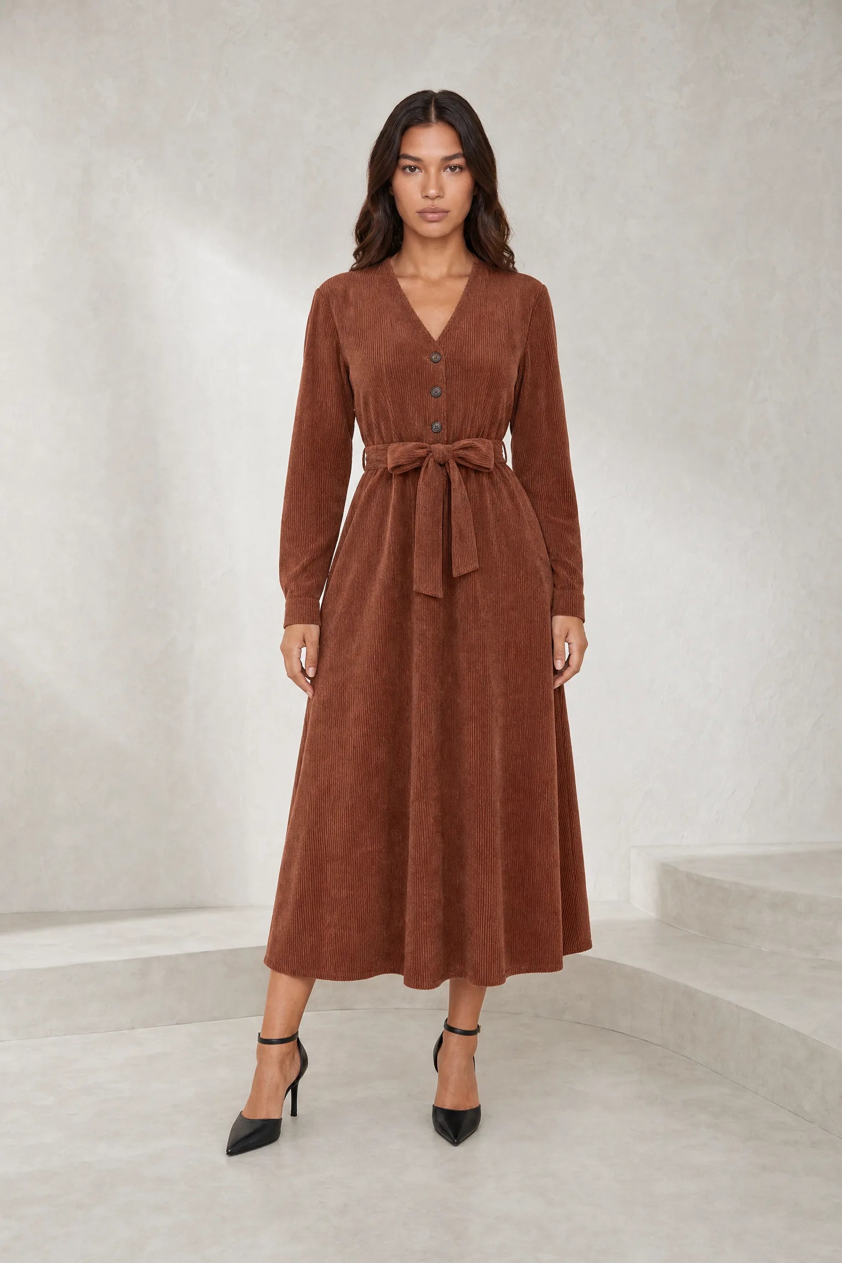 Robe marron col V velours côtelé | Lounelle Paris