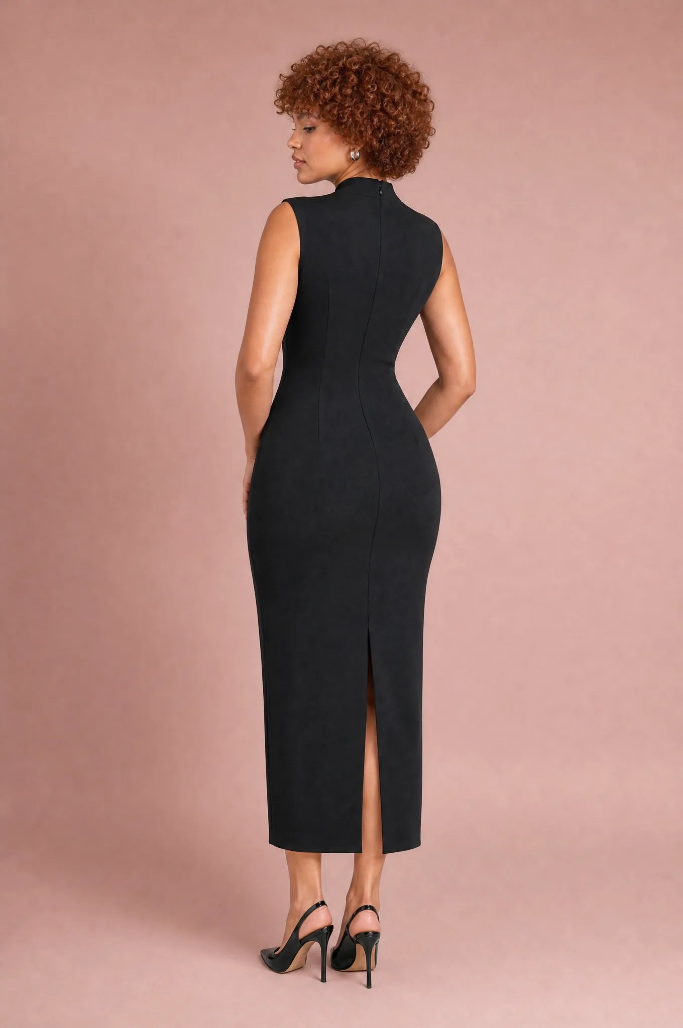 Robe noire col montant sans manches | Vue de dos | Lounelle Paris