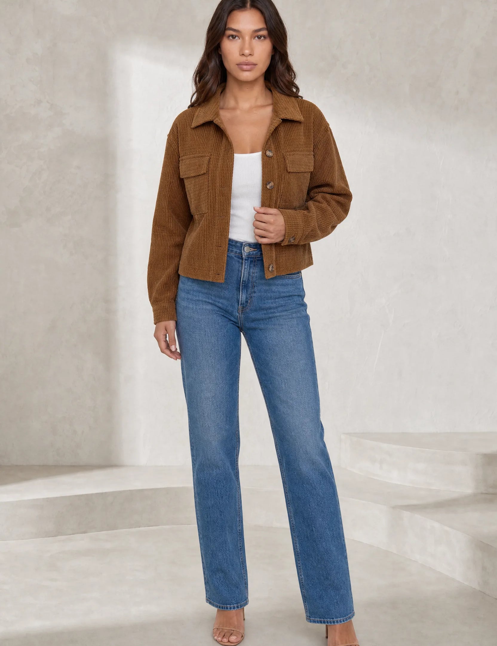 Veste marron courte en velours côtelé | Lounelle Paris